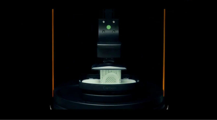 阿迪达斯推出全球首款量产3D打印鞋——"未来工艺 4D"
